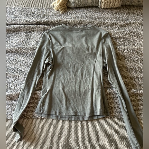 Skims LS Shirt - Picture 3 of 3